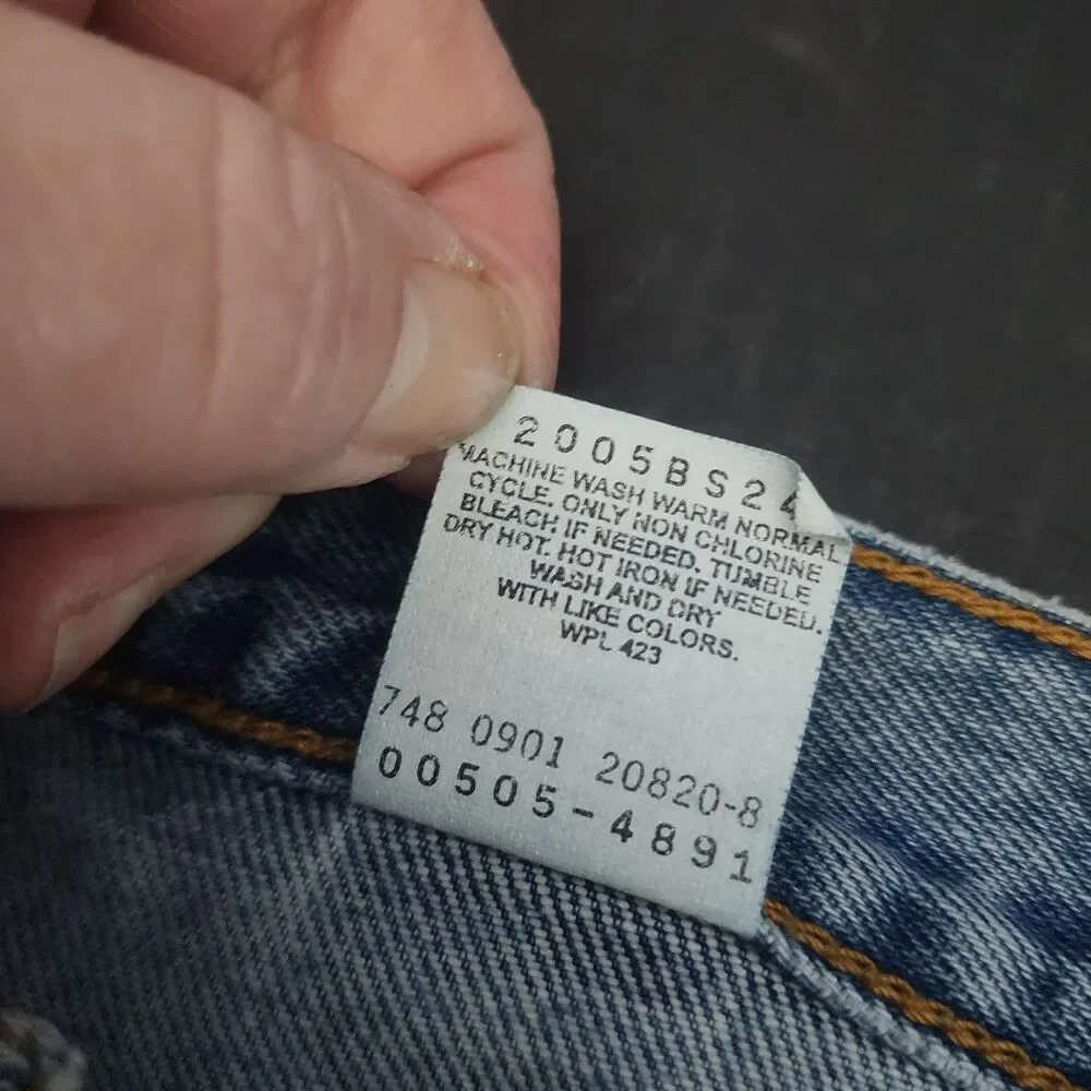 Vintage Levi's 505 Regular Fit Straight Leg Light Wash Men's Jeans Denim (34x34)